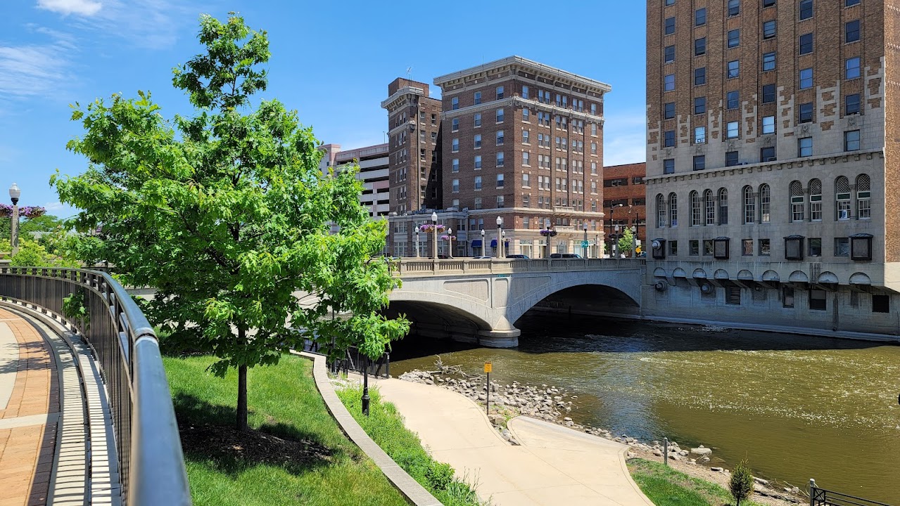 Aurora Downtown